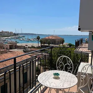 allen-apartments.sicilyhotelsitaly.net/