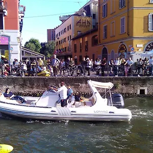 Art Navigli 4*, Милан Италия